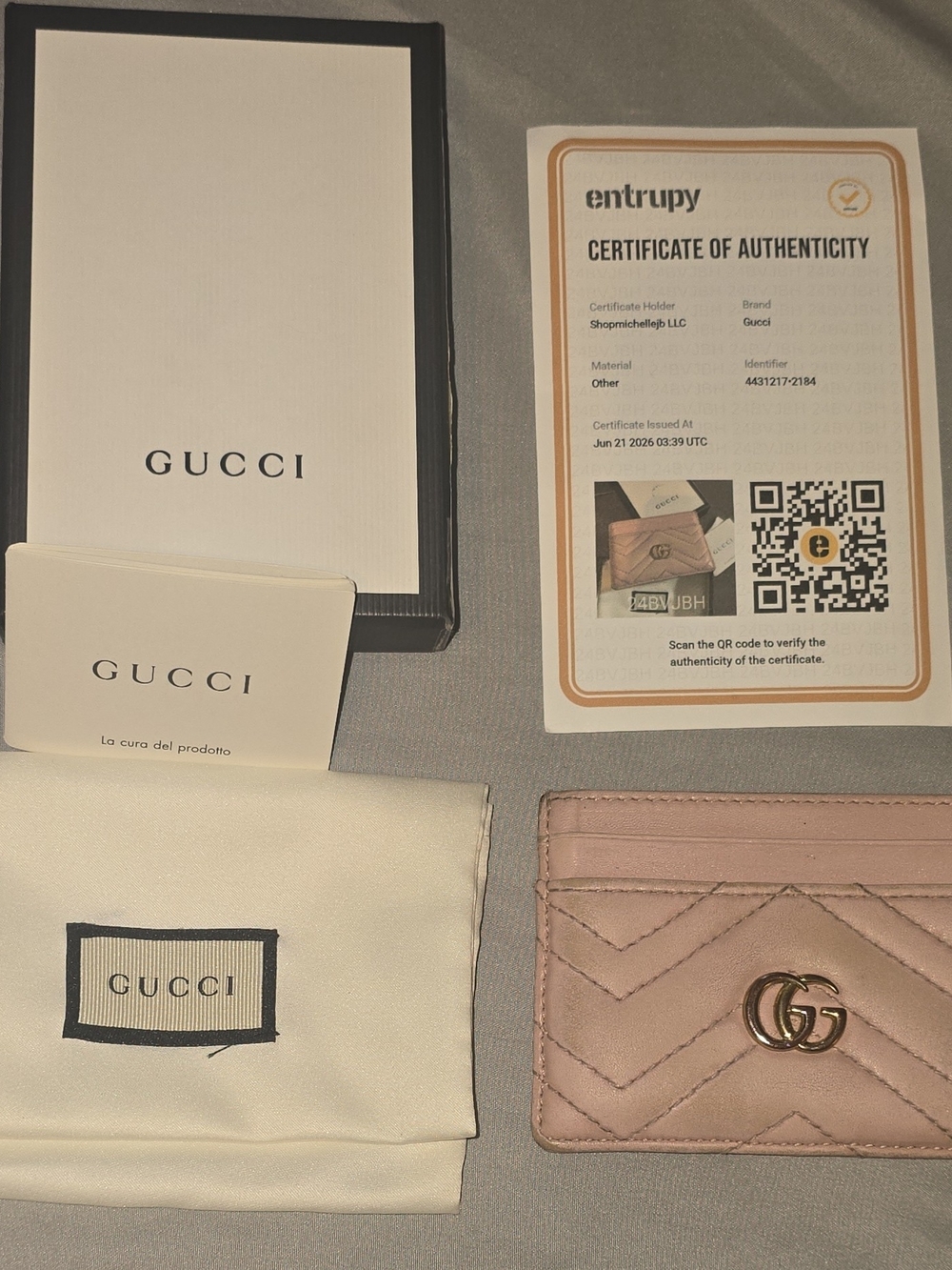 Gucci GG Marmont Card Case Quilted Pink Beige Leather - Full Set Box + Dust Bag